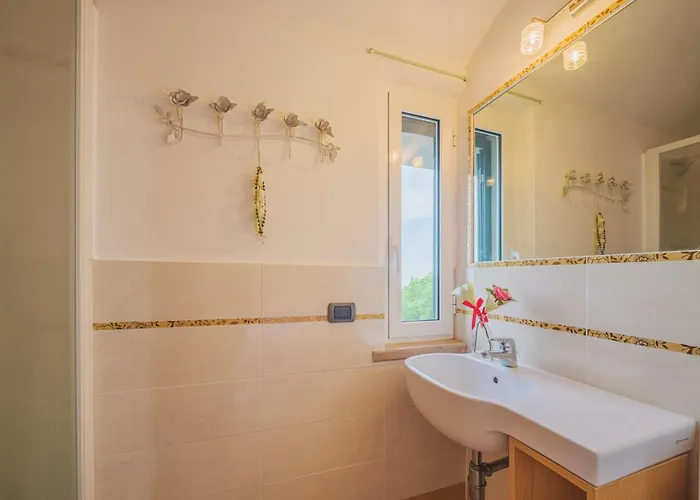 Casa Marepietra By Interhome